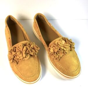 SPRING Slip-Ons Shoes NWOT